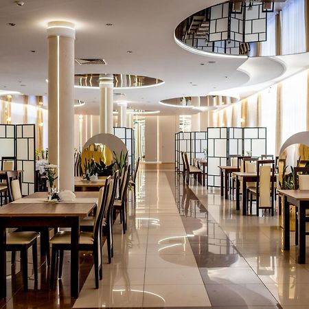 Trzy Korony Hotel Głogów Małopolski Buitenkant foto