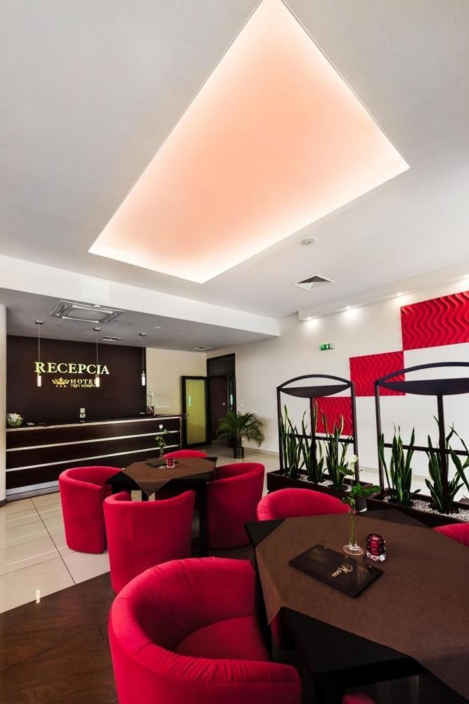 Trzy Korony Hotel Głogów Małopolski Buitenkant foto