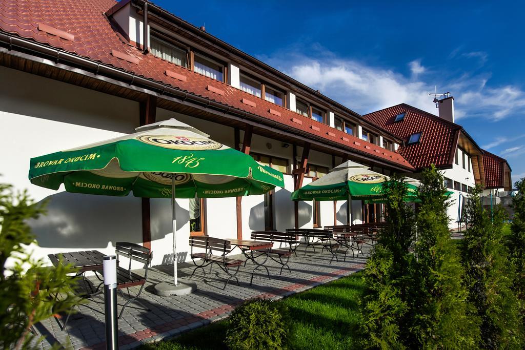 Trzy Korony Hotel Głogów Małopolski Buitenkant foto